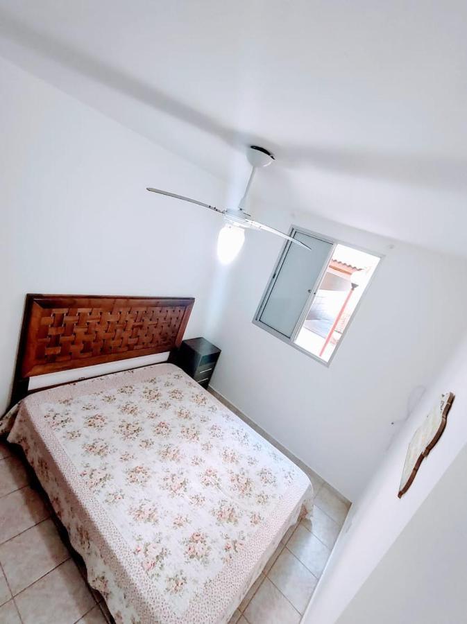 Condominio Bahamas, Prainha - Карагуататуба Екстериор снимка