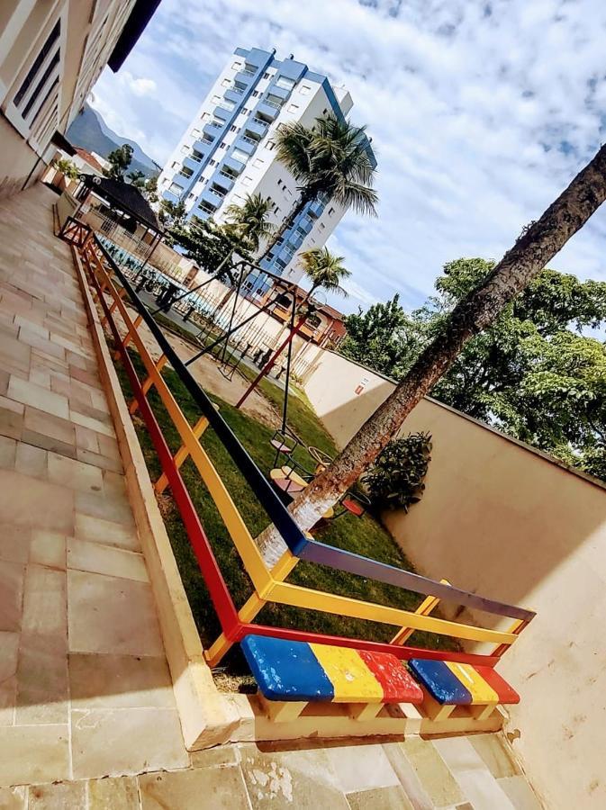Condominio Bahamas, Prainha - Карагуататуба Екстериор снимка